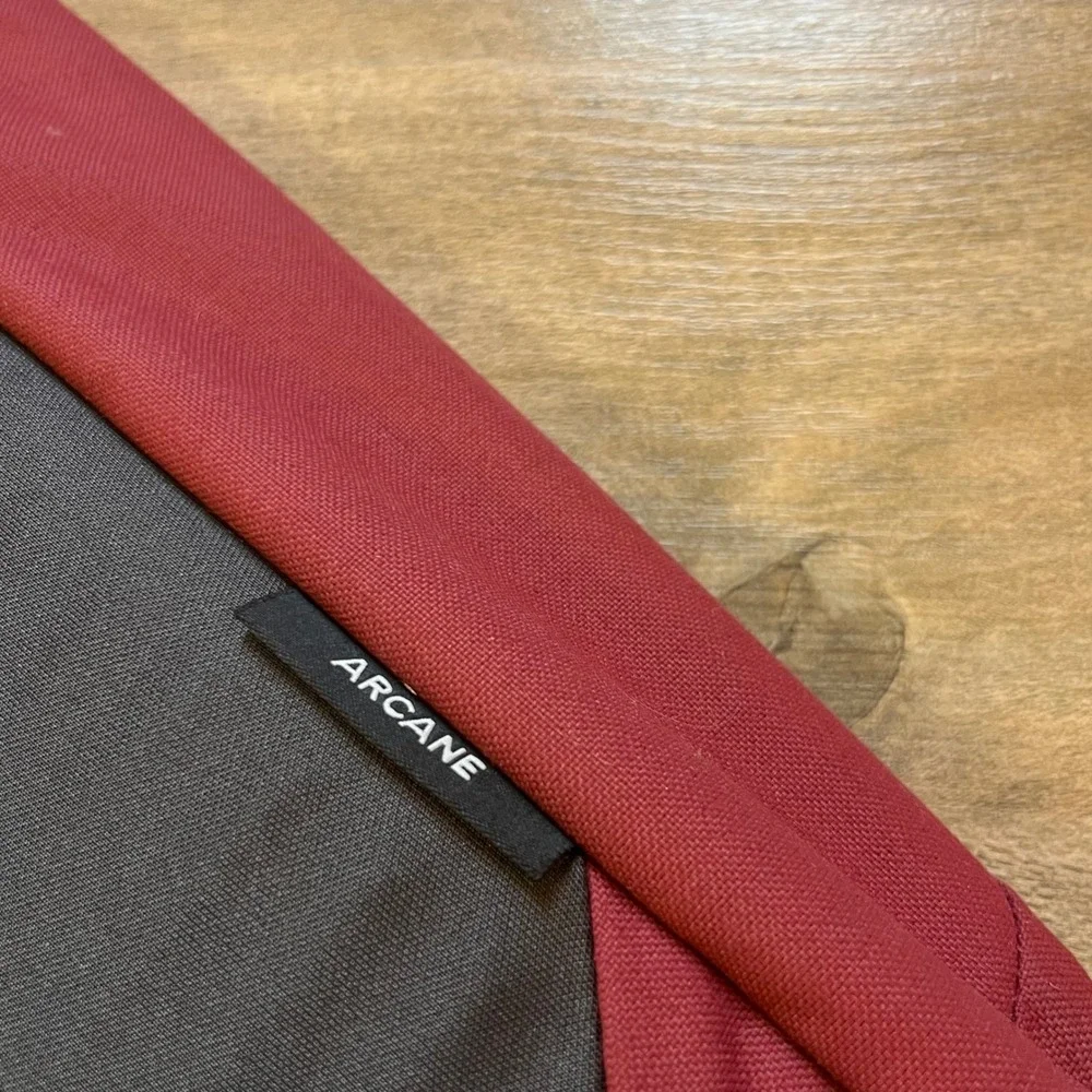 Osprey Arcane Tote Pack Burgundy Red Backpack Shoulder Bag‎ Laptop Sleeve Tote